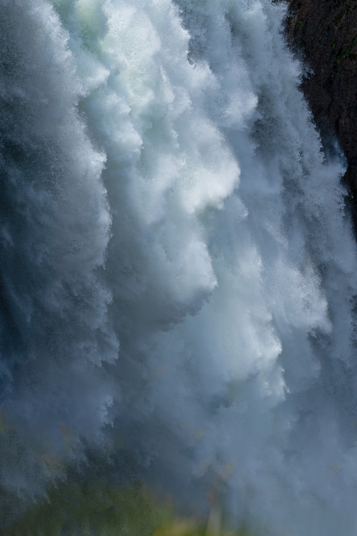 Flow Without Shore